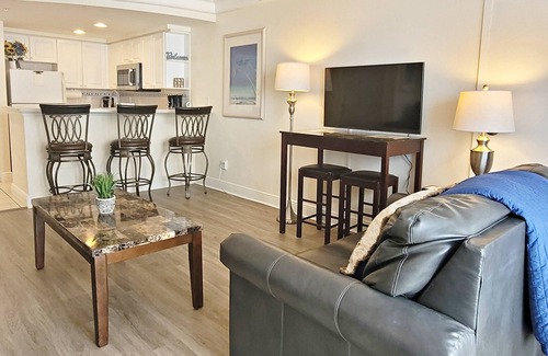 Ortona Park Condo | FREE DAILY ACTIVITIES! Spacious-Clean, 8th-Floor Suite at OceanFront Daytona Bch Resort-WIFI & HBO!