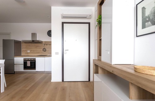 Vigentino Apartment | [Free Garage & Skyline] Modern Design