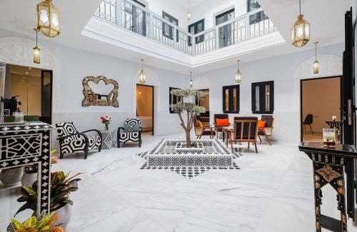 Bab Doukkala Bed & Breakfast | Free People Riad and Spa