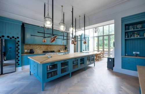 Cape Town City Centre Villa | French Elegance in Bishopscourt