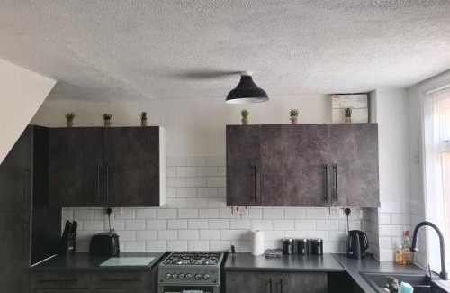 Donnington House | Freshen-Up Stays