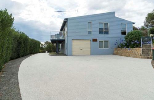 Coles Bay House | Freycinet Panorama