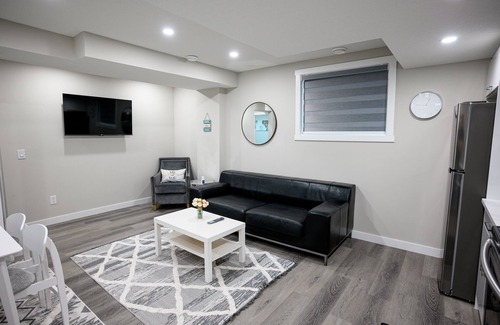 Symons Valley House | Friendly Entire Basement with 2 Bedrooms, 1 Full Bathroom & Full Kitchen