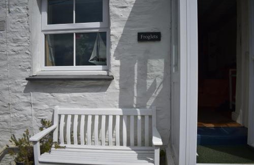 Tregony Apartment | Froglets