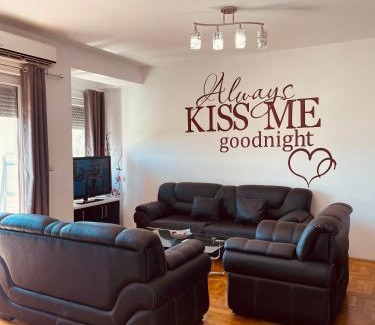 Struga Apartment | Front Beach Exclusive Apartments