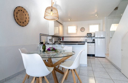 Sitio de Calahonda Ski Chalet | Front BEACH house - Full SEA view - Dona Lola BEACH Resort - between MARBELLA and La Cala de Mijas - 2 bedrooms - Ref.: CS183