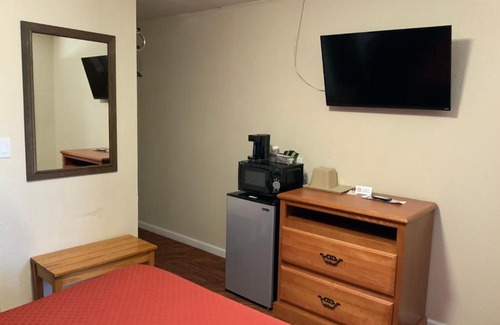 Oberlin Hotel | Frontier Motel