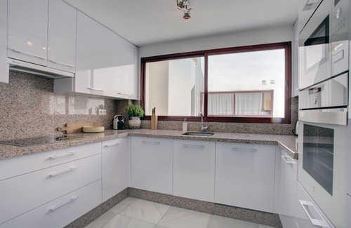 Estepona Apartment | Frontline Estepona Penthouse Duplex With Roof Top Terrace & Hot Tub