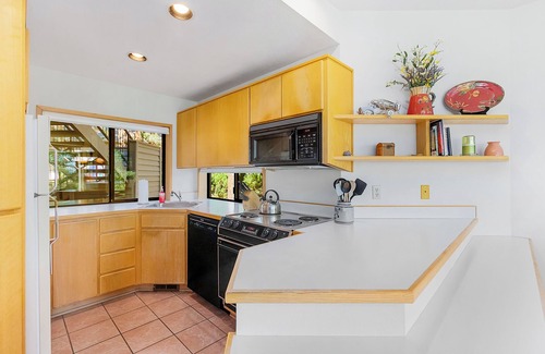 Century West Apartment | Frosty Summit Condo at Mount Bachelor