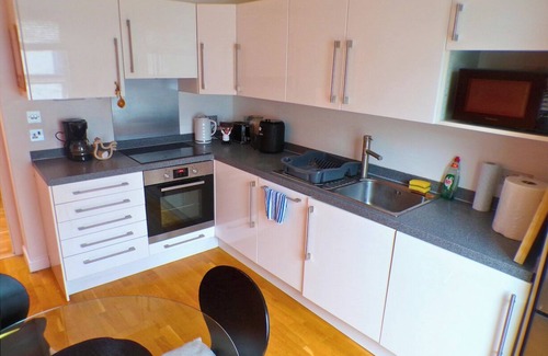 Munster House | Fulham Broadway- Chelsea Quiet Home!