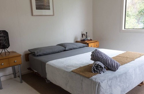 Diggers Camp Cottage | Full house