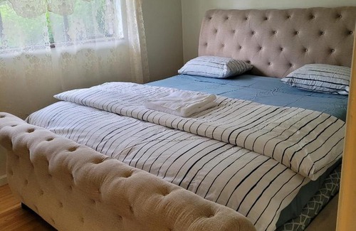 Surrey House | Full house