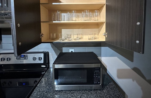 Southeast Edmonton House | Full house with great location