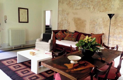 Santo Spirito Apartment | Full of light Cottage Flat Garden view of XVIII Century Palace with Doorman