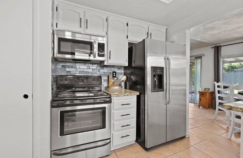 Southwestern Sacramento House | Full private Sacramento home