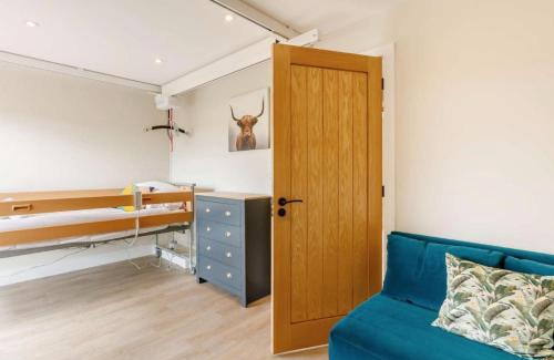 Bishampton House | Fully Accessible-Disabled Adapted-Hot Tub-Pets