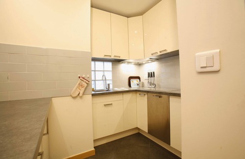 Parc-de-Montsouris Apartment | Fully equipped appartment at Glaciere metro station