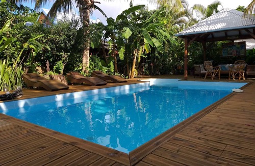 Deshaies House | Fully equipped bungalow with outdoor kitchen, air conditioning, Italian shower bathroom