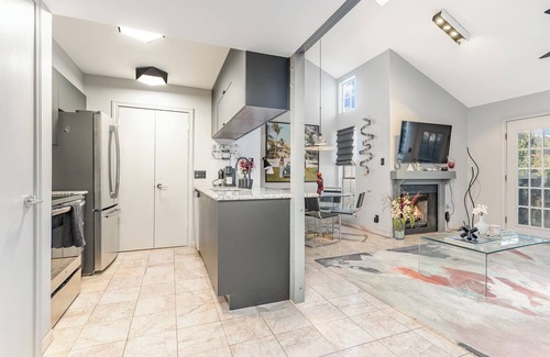 Medical Center District Condo | Fully Furnished 1-bedroom condo in San Antonio Medical Center - 30 day Minimum