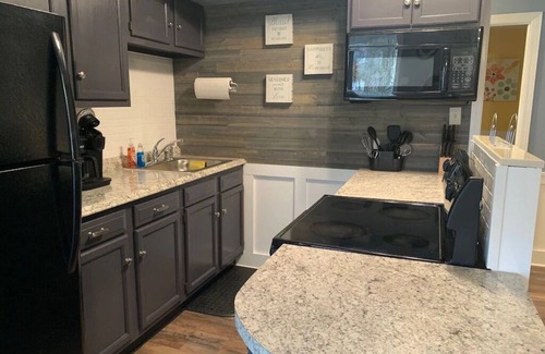 Yalesville Apartment | Fully Furnished 1BR Apartment