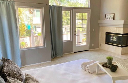 Walnut House | Fully-furnished 5-bedroom house in Walnut with Pool and Fast WiFi