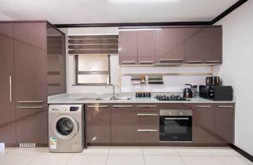 Greater Johannesburg Metropolitan Area Apartment | Fully furnished apartment.