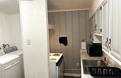 Bluewell Apartment | Fully Furnished Executive Rental Large 1-Bed 1-Bath Pets Allowed
