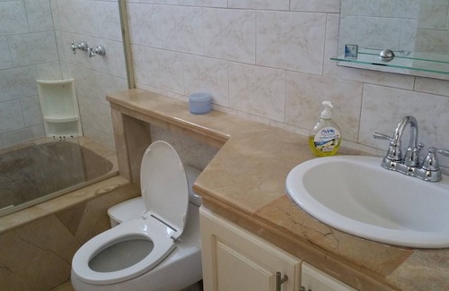 Manta Condo | FULLY FURNISHED LUXURY CONDO