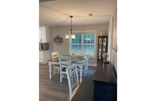 Newnan Other | Fully Furnished Southern Country-Style Home for Rent 3 Bed/2 Bath