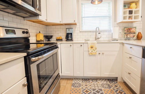 Sulphur House | Fully remodeled near lake Arbuckle and all that Murray county has to offer!