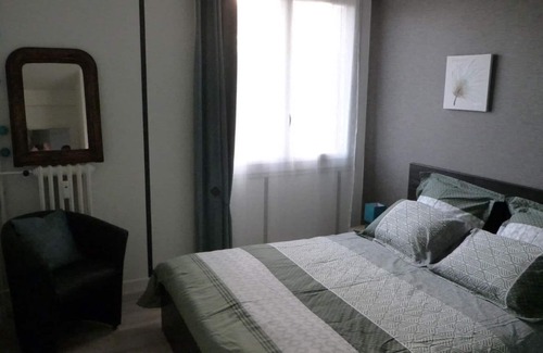 Montlucon Apartment | Fully renovated 6-person apartment