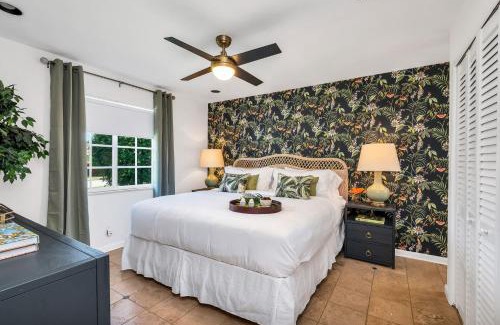 Lake Clarke Shores Villa | Fun Family Paradise! Lots of Activities! Sleeps 8!