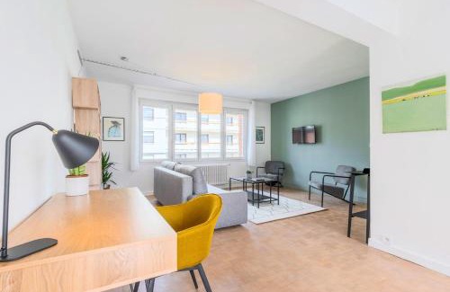 Fives Apartment | Functional 2 bedroom apartment