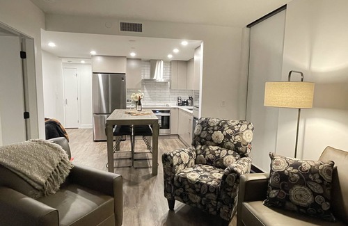 Downtown Kelowna Condo | Furnished 2bed/2bath in downtown Kelowna