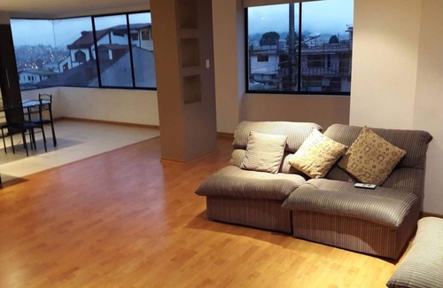 Quito Apartment | Furnished apartment, comfortable, location, view.