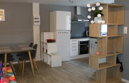 Cransac House | Furnished classified 3 stars in the DRC, for 2 people, can accommodate 4 people.