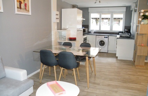 Cransac House | Furnished classified 3 stars in the DRC, for 2 people, can accommodate 4 people.