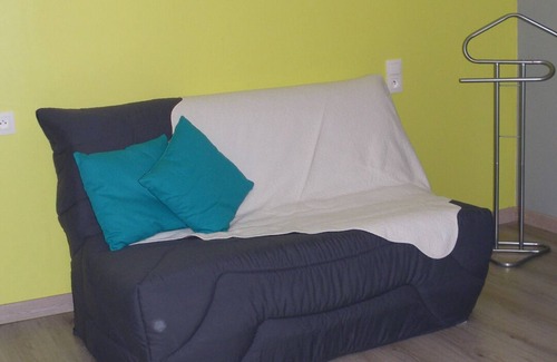 Cransac House | Furnished classified 3 stars in the DRC, for 2 people, can accommodate 4 people.