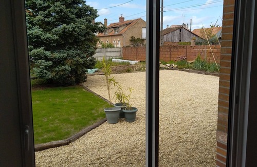 La Ferte-Saint-Aubin House | Furnished house with garden