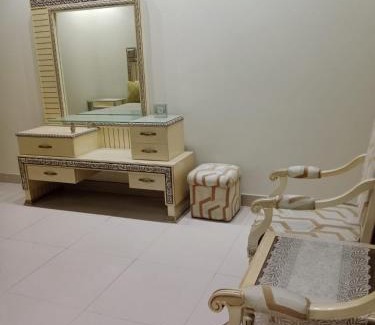 Faisalabad House | Furnished room for vacation