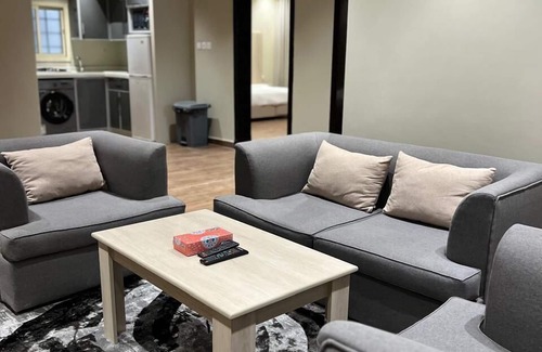 Al Izdihar Apartment | Furnished units