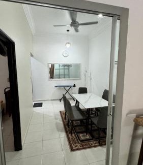 Kijal Apartment | FWAN Homestay