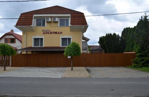 Hajduszoboszlo Apartment | Gázláng Apartman