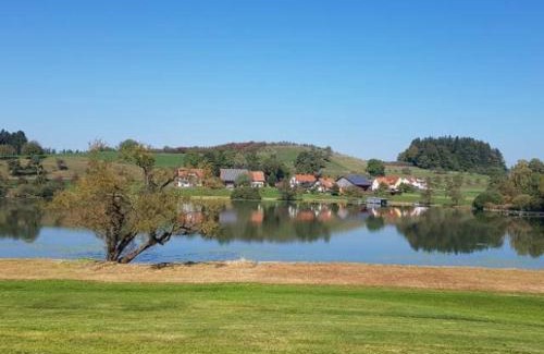 Tettnang House | Gästehaus am Muttelsee