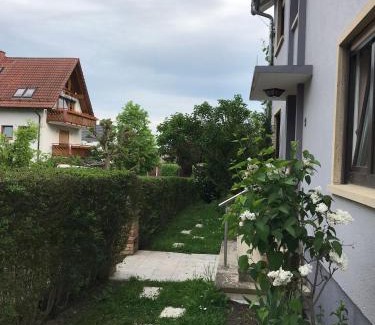 Weisenheim am Sand House | Gästehaus Elisabeth