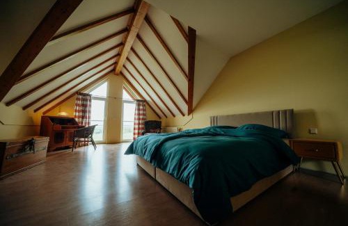 Uerzig House | Gästehaus GoldGelb