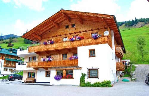 Gerlos Bed & Breakfast | Gästehaus Hochstaffl
