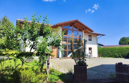 Bad Aibling Apartment | Gästehaus Hubertus