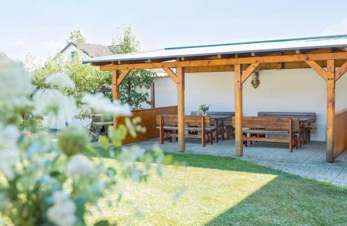 Illmitz House | Gästehaus Lackenblick