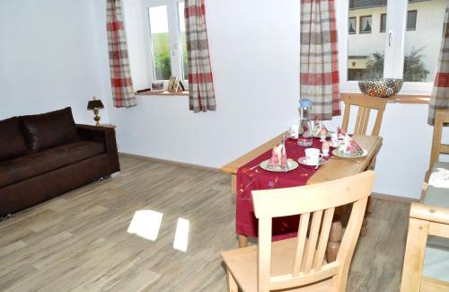 Ebersberg District Apartment | Gästehaus Niedermeierhof